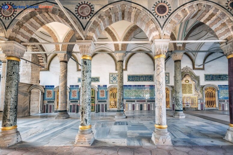 Topkapi Palace - Unveiling Ottoman Splendor and Historical Riches.