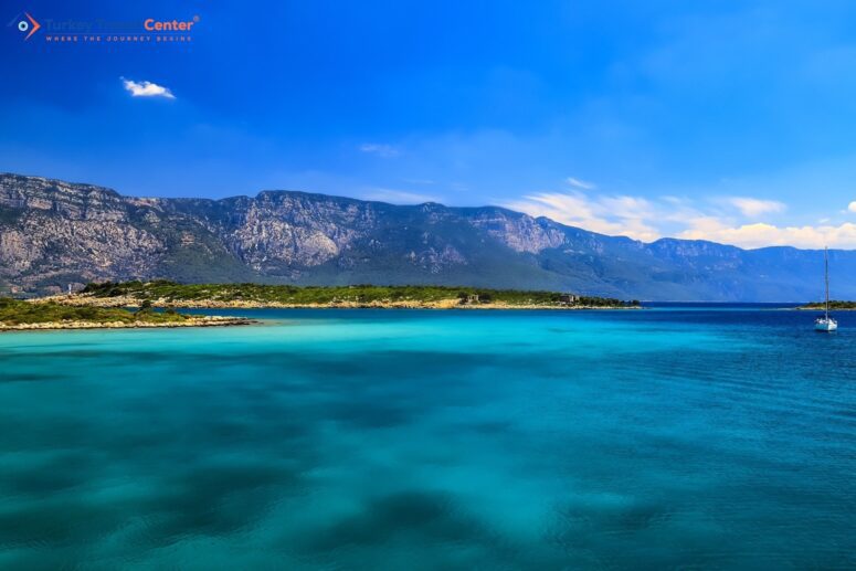 Aegean Gökovası Beach - Where Tranquility Meets Turquoise Beauty